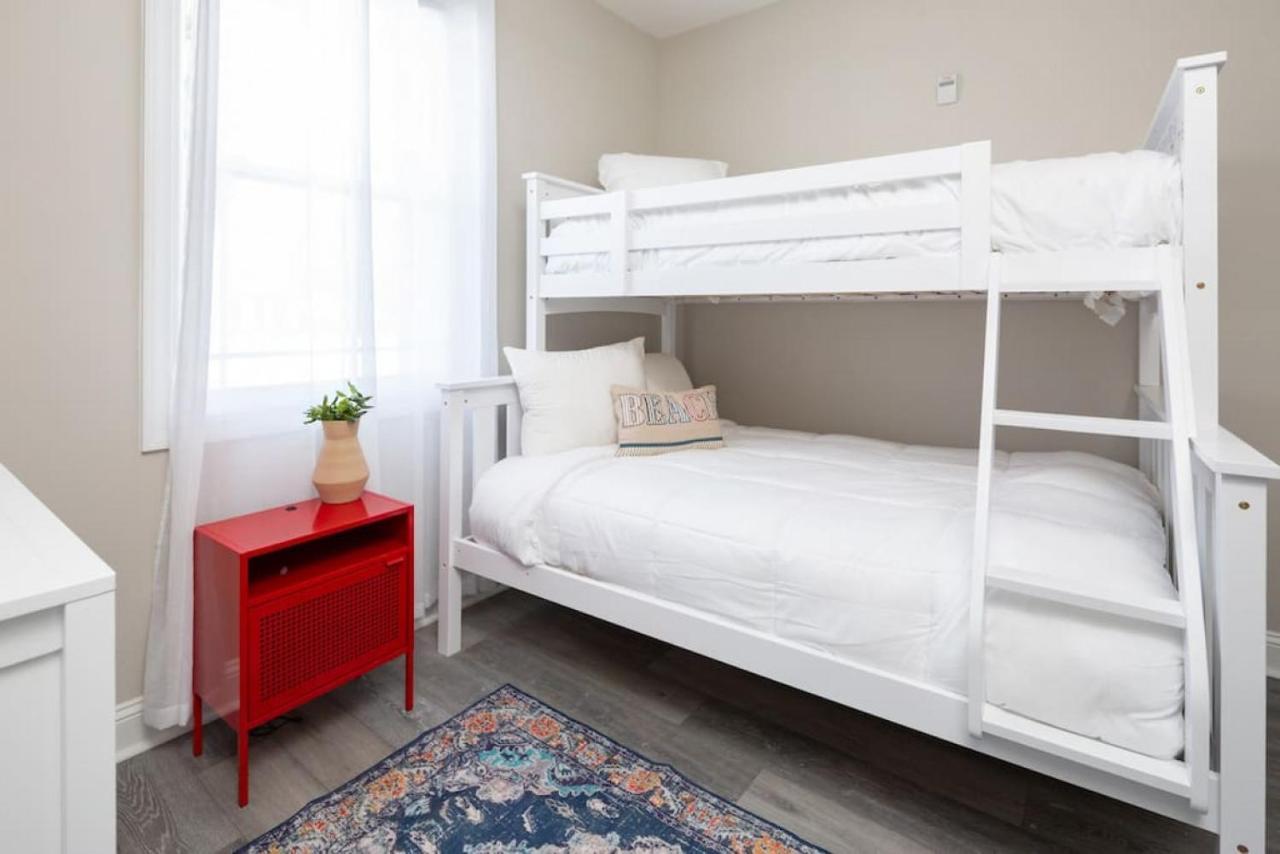 Lovely 4Br King Beds Steps To Beach And Pier G Myrtle Beach Extérieur photo