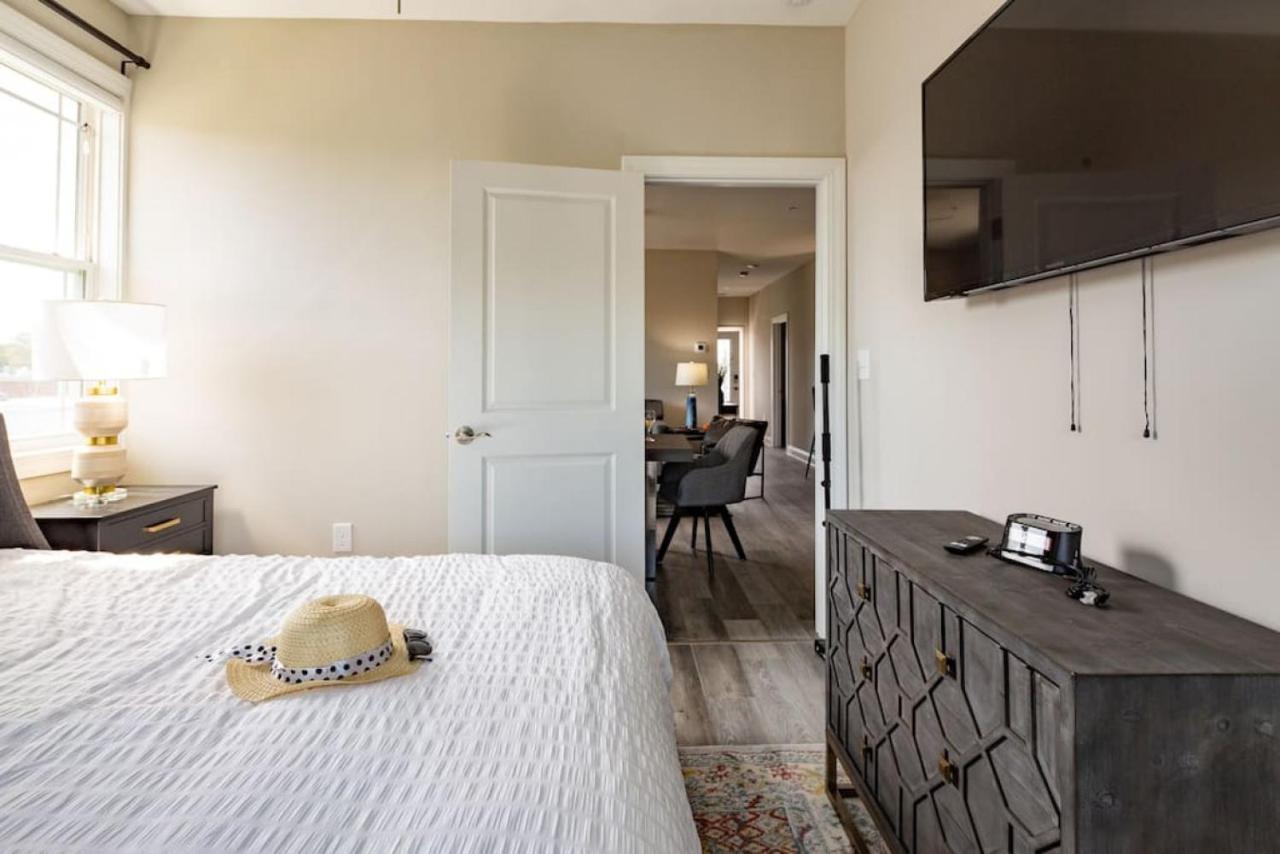 Lovely 4Br King Beds Steps To Beach And Pier G Myrtle Beach Extérieur photo